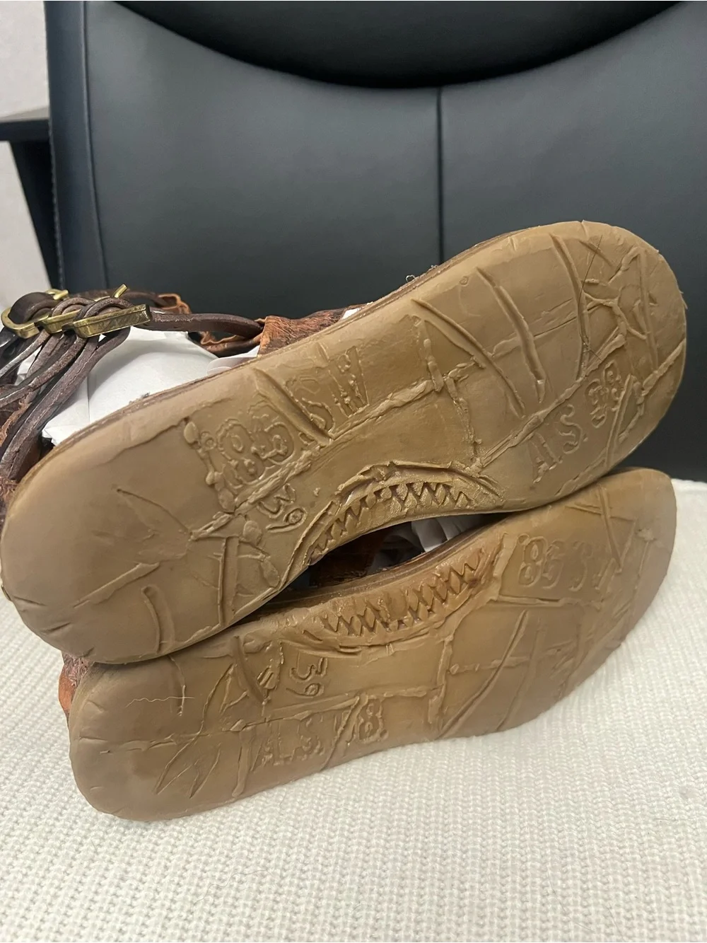 A. S. 98 Women's Distressed Metallic Copper Open-Toe Ankle Sandals size 39 (9)